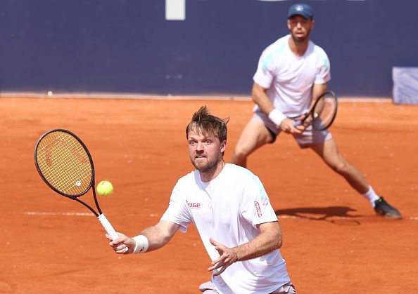 gettyimages-2210715039-594x594.jpg